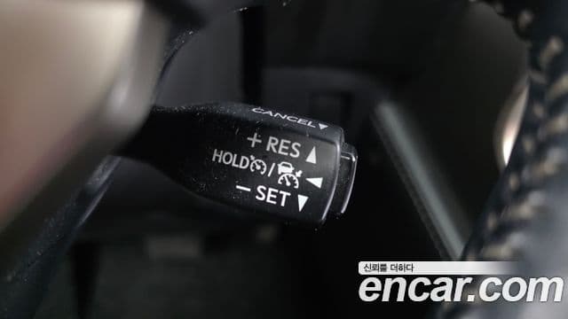 Lexus NX300h 2018 — ფოტო 16/35