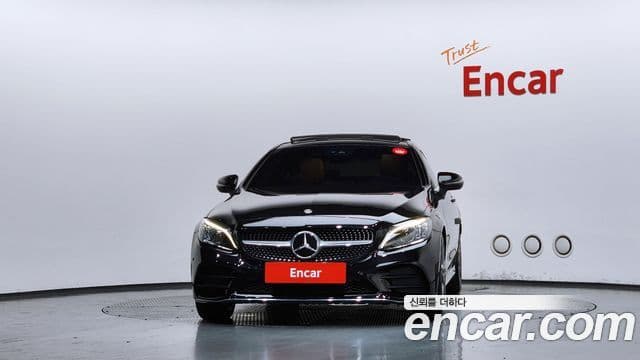Mercedes-Benz C-Class 2020 — Photo 27/30