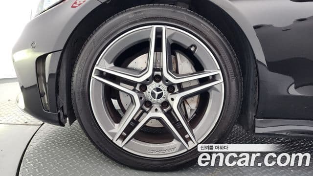 Mercedes-Benz C-Class 2020 — Photo 29/30