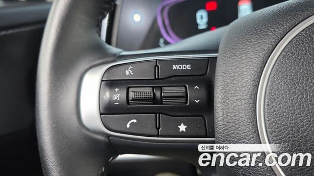 Kia Sportage 2023 — Фото 14/20
