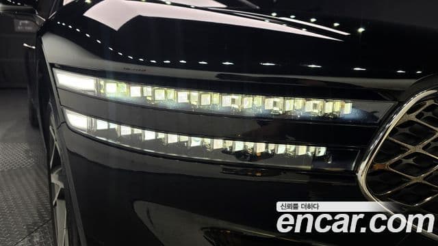 Genesis G90 2022 — ფოტო 11/34