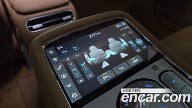 Genesis G90 2022 — ფოტო 4/34