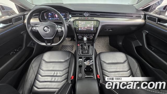 Volkswagen Arteon 2020 — ფოტო 15/33