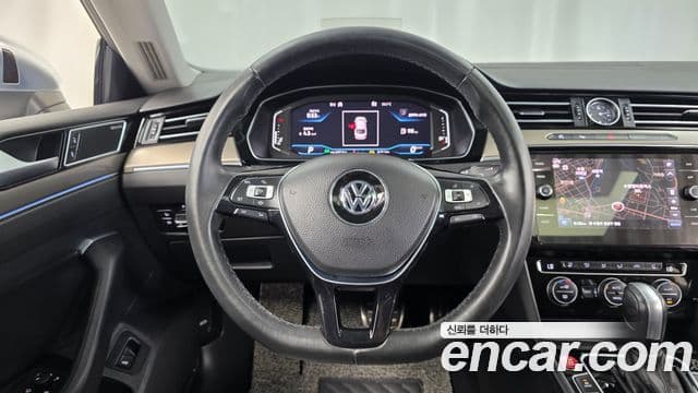 Volkswagen Arteon 2020 — ფოტო 29/33