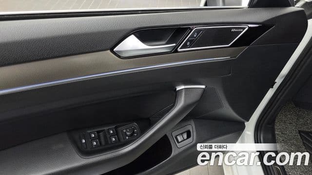 Volkswagen Arteon 2020 — ფოტო 23/33