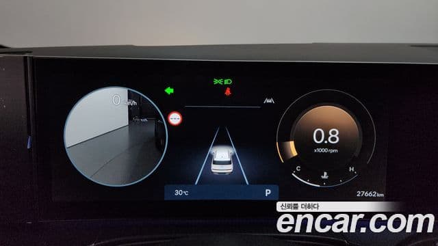 Hyundai Santa Fe 2024 — Photo 17/35