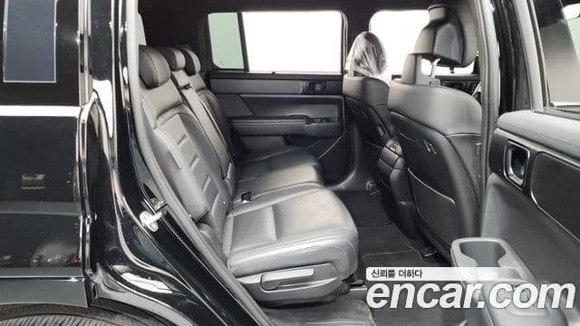 Hyundai Santa Fe 2024 — Photo 16/35