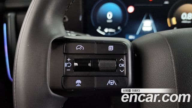 Hyundai Santa Fe 2024 — Photo 18/35