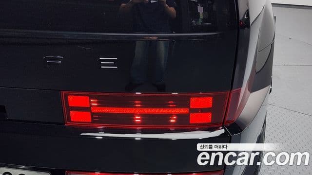 Hyundai Santa Fe 2024 — Photo 9/35