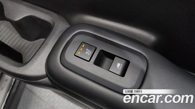 Hyundai Santa Fe 2024 — Photo 11/35