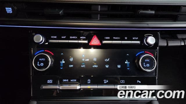 Hyundai Santa Fe 2024 — Photo 10/35