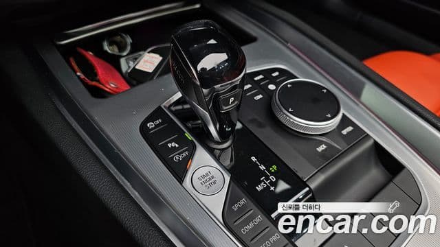 BMW Z4 2021 — Photo 32/33