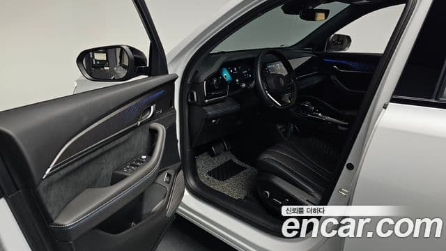 Renault Samsung Grand Koleos 2024 — Фото 10/20