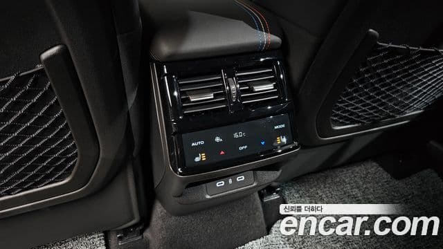 Renault Samsung Grand Koleos 2024 — Фото 19/20
