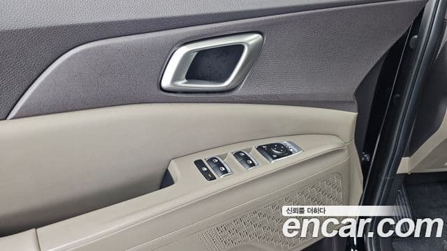 Kia Carnival 2024 — Photo 10/34