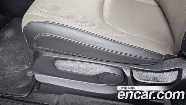Kia Carnival 2024 — Photo 20/34
