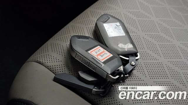 Kia Carnival 2024 — Photo 27/34