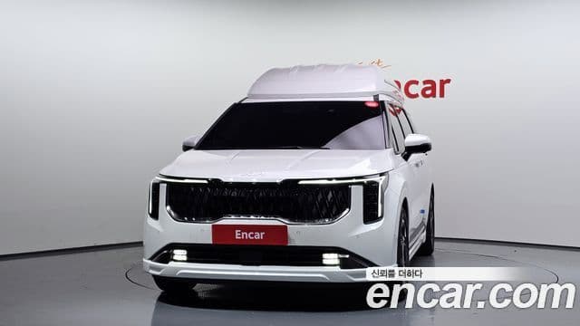 Kia Carnival 2024 — Фото 2/20