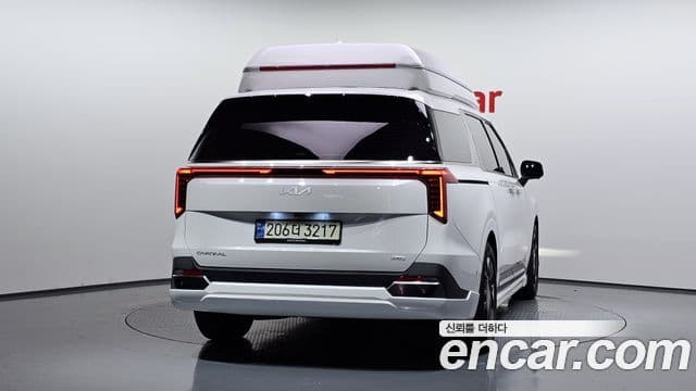 Kia Carnival 2024 — Фото 3/20