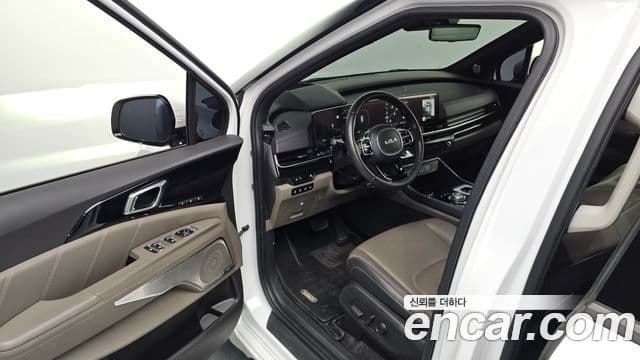 Kia Carnival 2024 — Фото 11/20