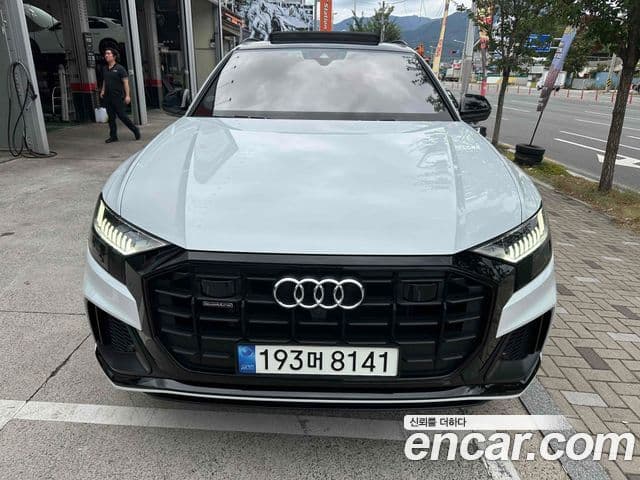 Audi Q8 2022 — Photo 14/18