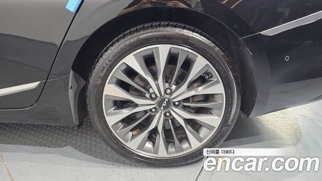 Kia K8 2023 — ფოტო 13/37