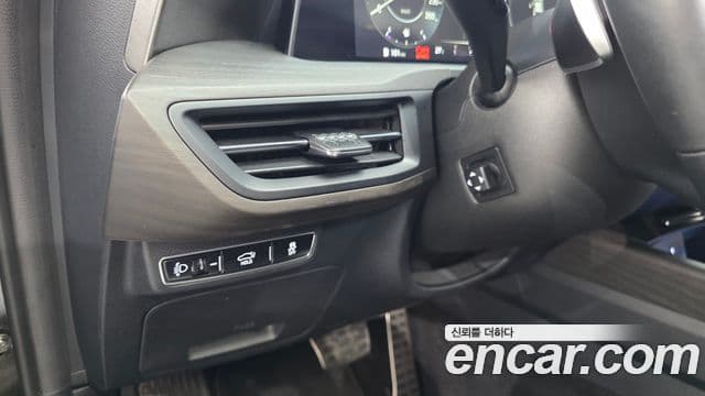Kia K8 2023 — ფოტო 18/37