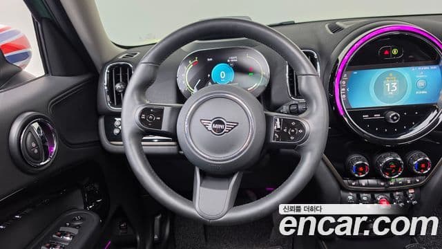 Mini Cooper Countryman 2023 — ფოტო 11/20