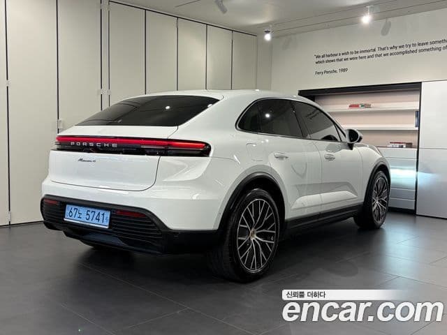 Porsche Macan EV 2025 — Şəkil 3/20