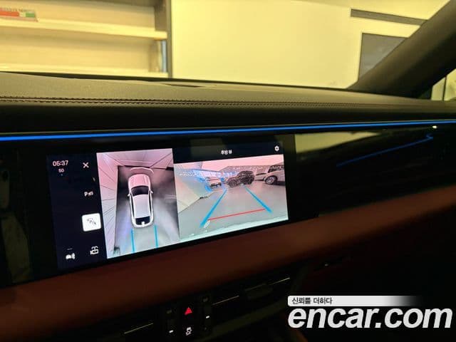 Porsche Macan EV 2025 — Şəkil 7/20