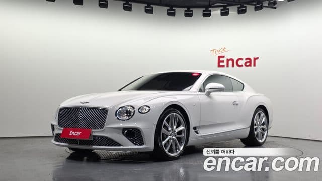 Bentley Continental GT 2020 — Фото 1/20