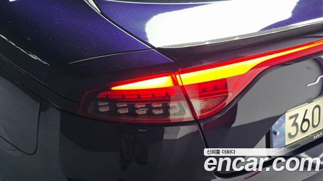 Kia Stinger Meister 2021 — Şəkil 13/38