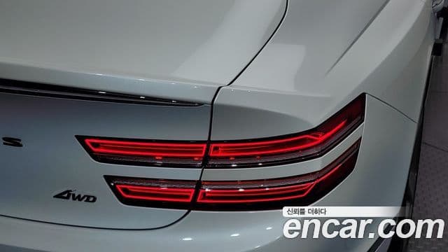 Genesis G80 2020 — Photo 30/34