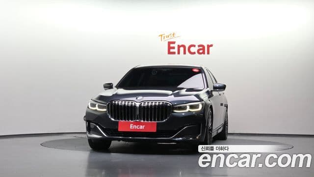BMW 7 Series 2020 — ფოტო 30/33