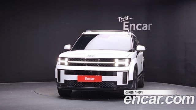 Hyundai Santa Fe 2024 — Photo 25/37