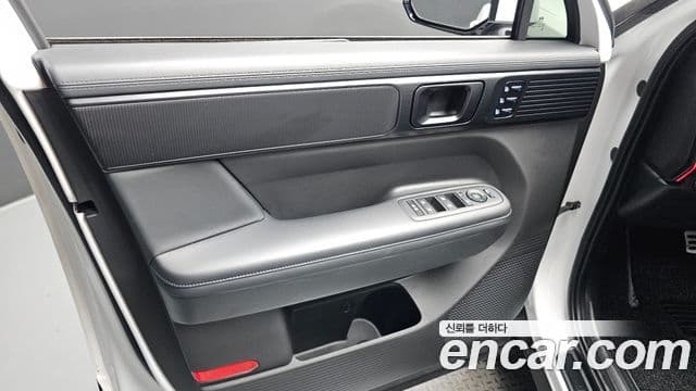 Hyundai Santa Fe 2024 — Photo 37/37