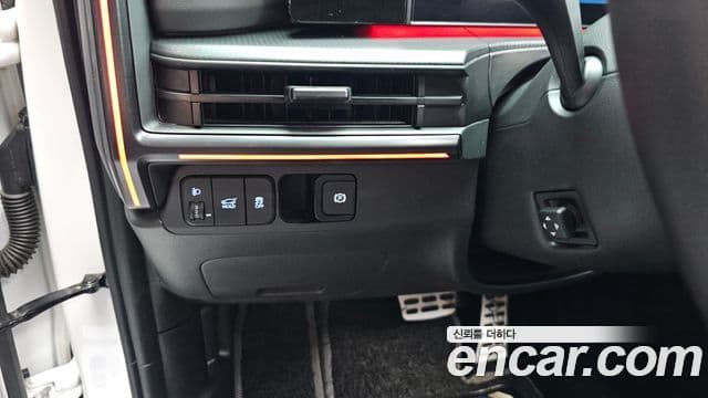Hyundai Santa Fe 2024 — Photo 11/37