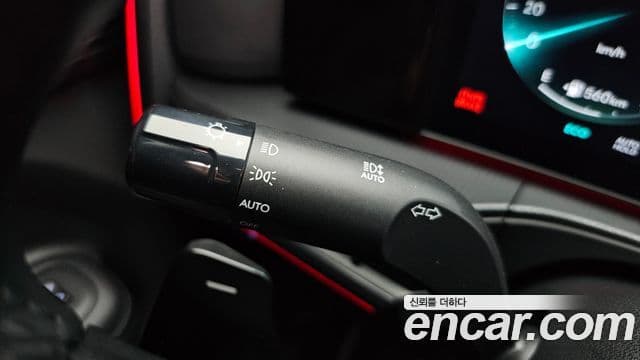 Hyundai Santa Fe 2024 — Photo 17/37