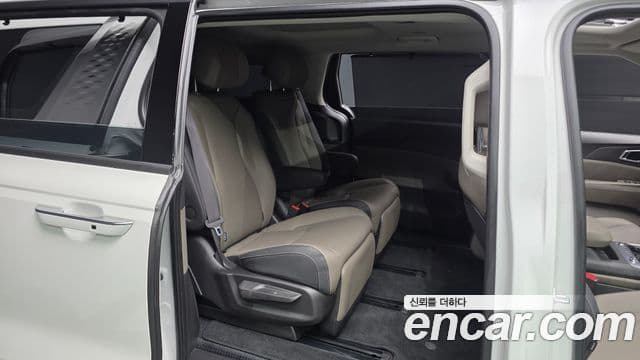 Kia Carnival 2025 — Фото 12/20