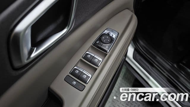 Kia Carnival 2025 — Şəkil 19/33