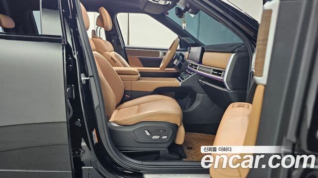 Hyundai Santa Fe 2024 — ფოტო 29/35