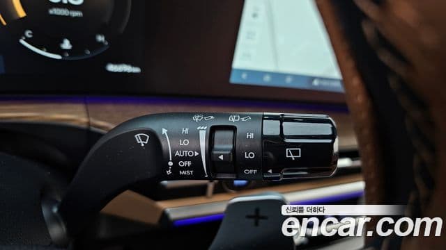 Hyundai Santa Fe 2024 — ფოტო 25/35