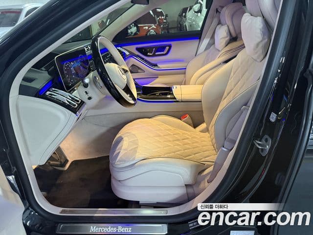 Mercedes-Benz S-Class 2024 — Photo 12/20