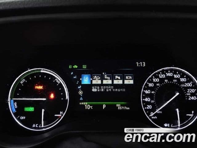 Toyota Sienna 2021 — ფოტო 2/20