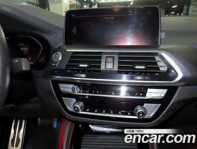 BMW X4 2021 — ფოტო 12/20