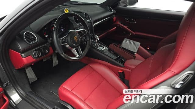 Porsche 718 Cayman 2021 — Photo 3/30