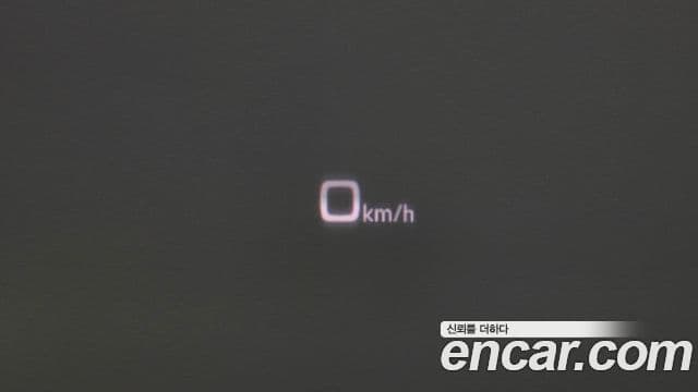 Audi Q8 2020 — Photo 24/36