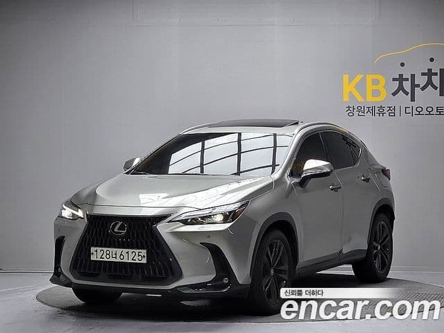 Lexus NX350h 2022 — ფოტო 4/20