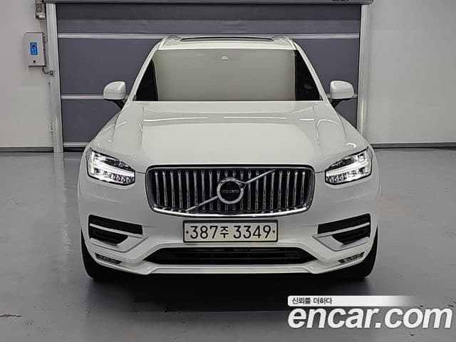 Volvo XC90 2020 — ფოტო 8/10