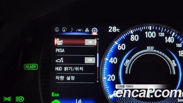 Lexus ES300h 2022 — ფოტო 19/34